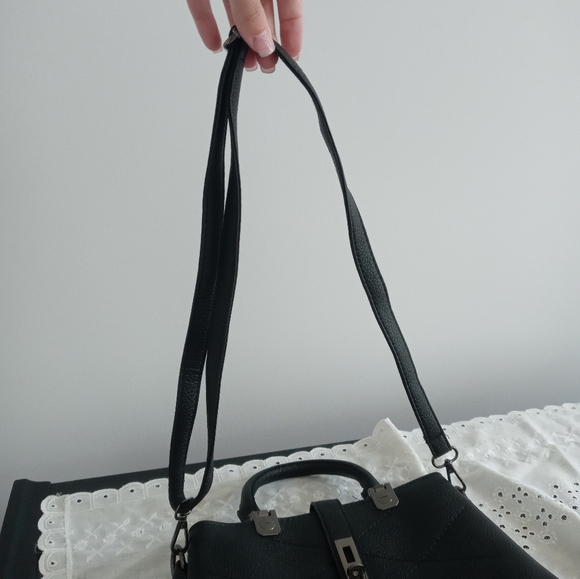 Valerie Stevens mini black pocketbook also with a long strap. - Picture 3 of 8